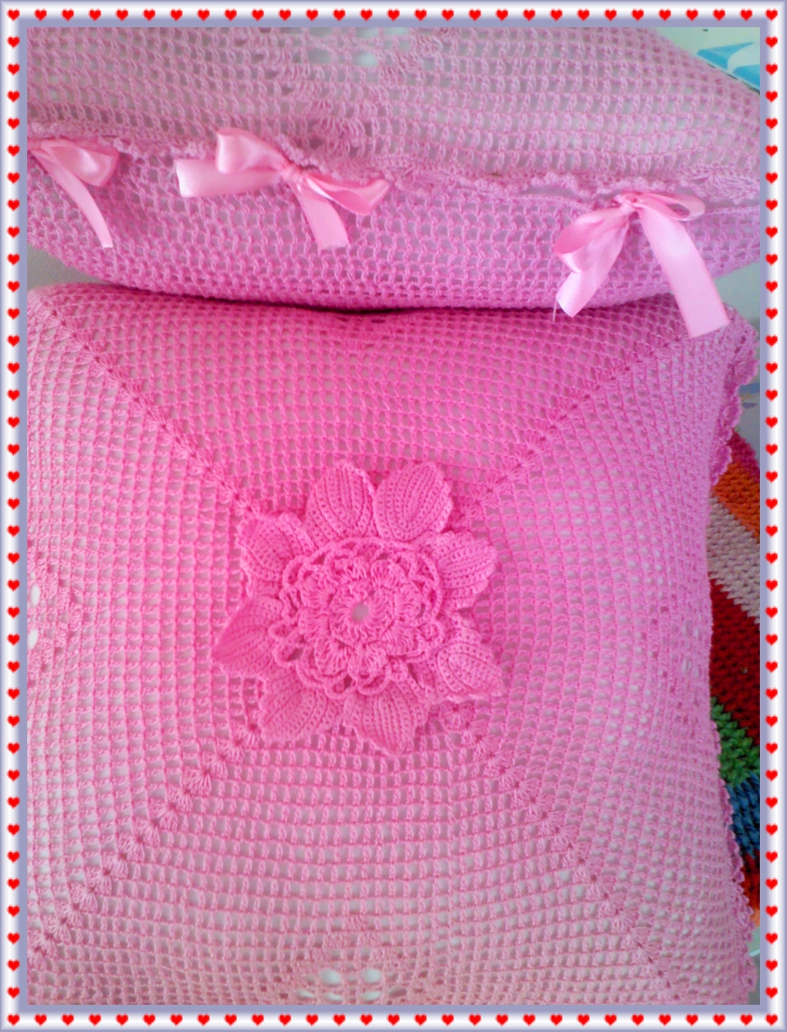 หมอนถัก