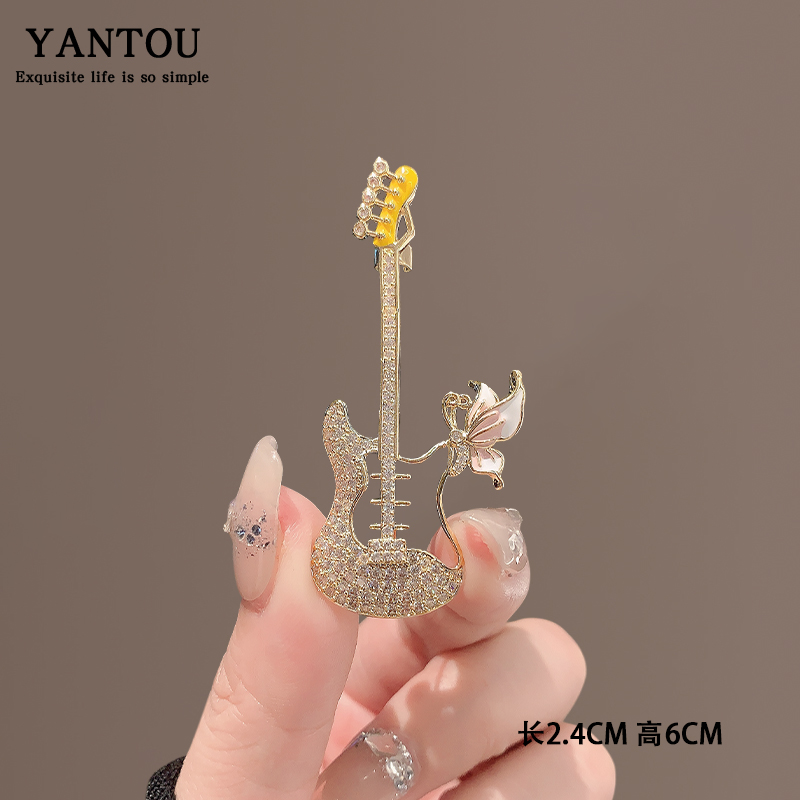 เข็มกลัด เข็มกลัดสวยๆ เข็มกลัดติดเสื้อ Brooch