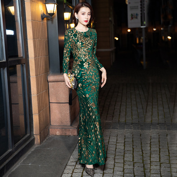 ชุดราตรี ชุดออกงาน ดีไซน์หรู แบรนด์ Angel