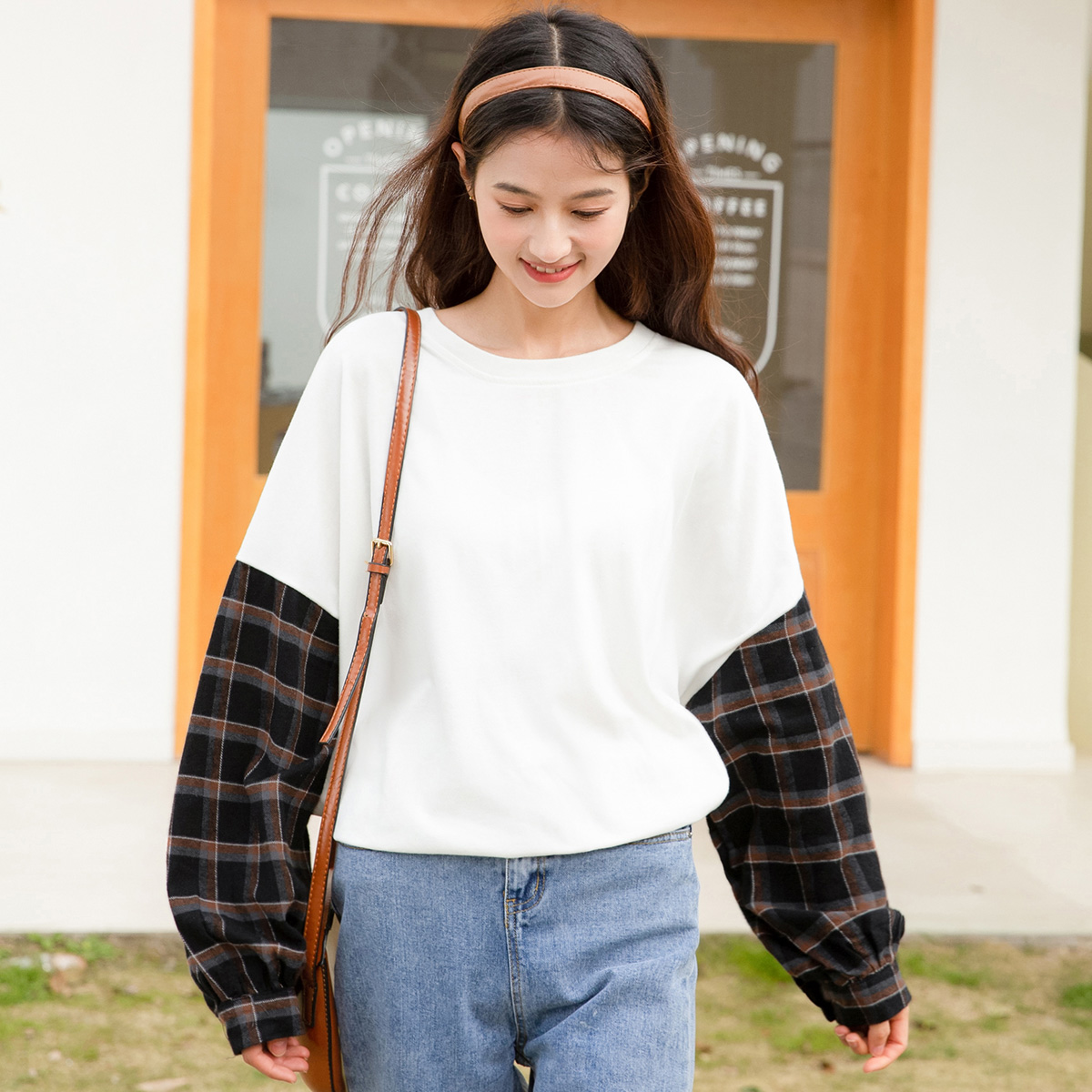 เสื้อผ้าวัยรุ่นเกาหลี เสื้อยืดวัยรุ่นผู้หญิง มีขนาด S M L XL
