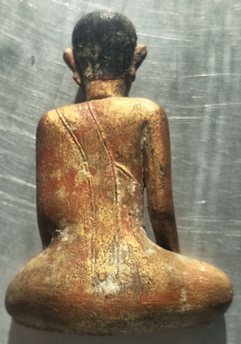 พระไม้แกะลงทองเก่าโบราณ