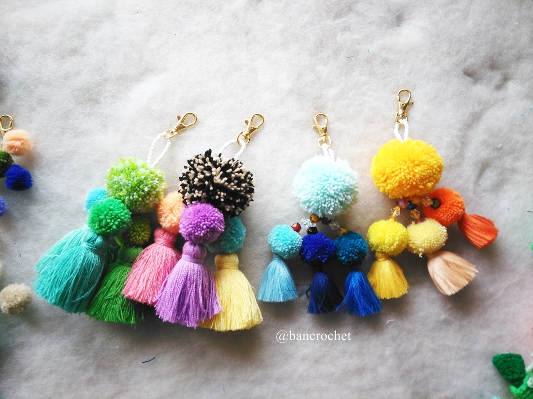 (ราคาส่ง) พวงกญแจพู่แขวนกระเป๋า Tassel keychains หลากสี 5.5-6 นิ้ว