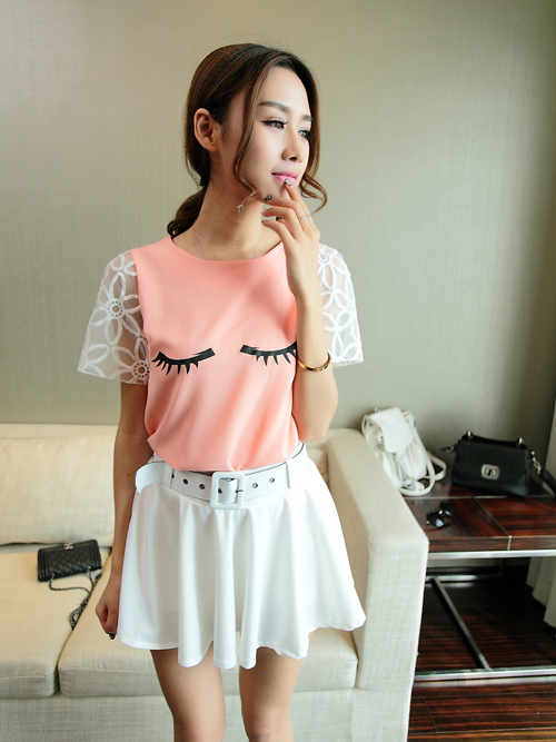 Blouse3689 เสื้อแฟชั่นผ้าชีฟองสีพื้นอกแต่งลายขนตา แขนผ้าแก้วปักลายลูกไม้ งานน่ารักเก๋ๆ ดูดีแมทช์ง่าย ใส่กับอะไรก็สวย