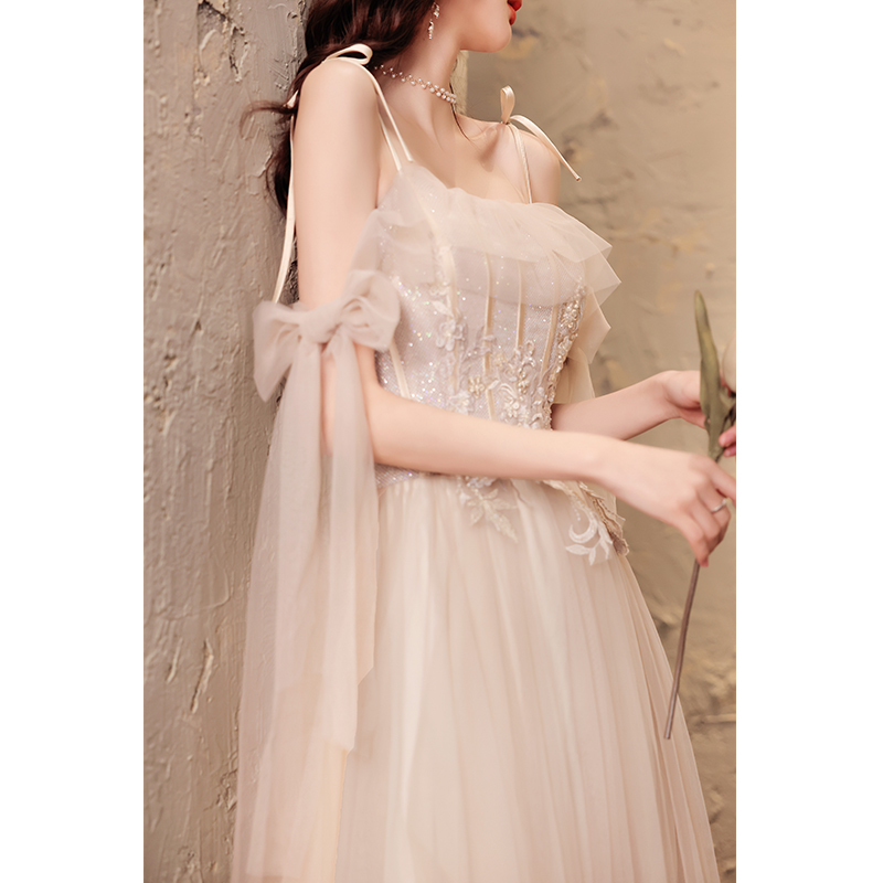 ชุดราตรี ชุดราตรีสวยหรู แบบ ทันสมัย Evening dress