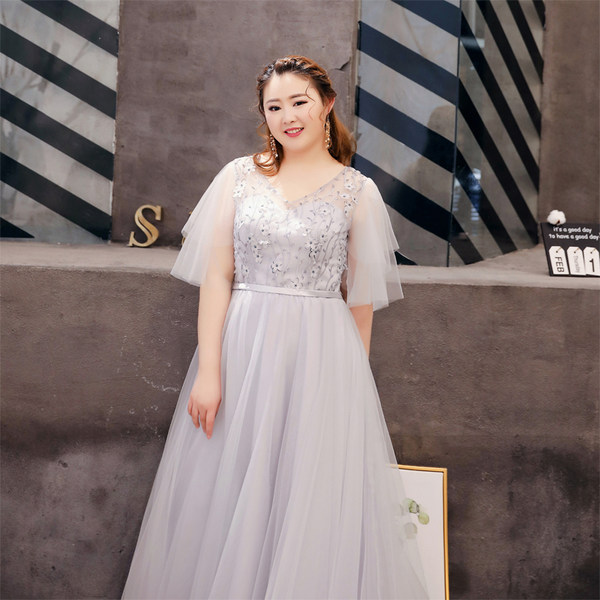 ชุดราตรีคนอ้วน ชุดราตรีไซส์ใหญ่ สาวอวบ ชุดราตรีสาวอวบ ชุดออกงานสาวอวบ ชุดออกงานคนอ้วน