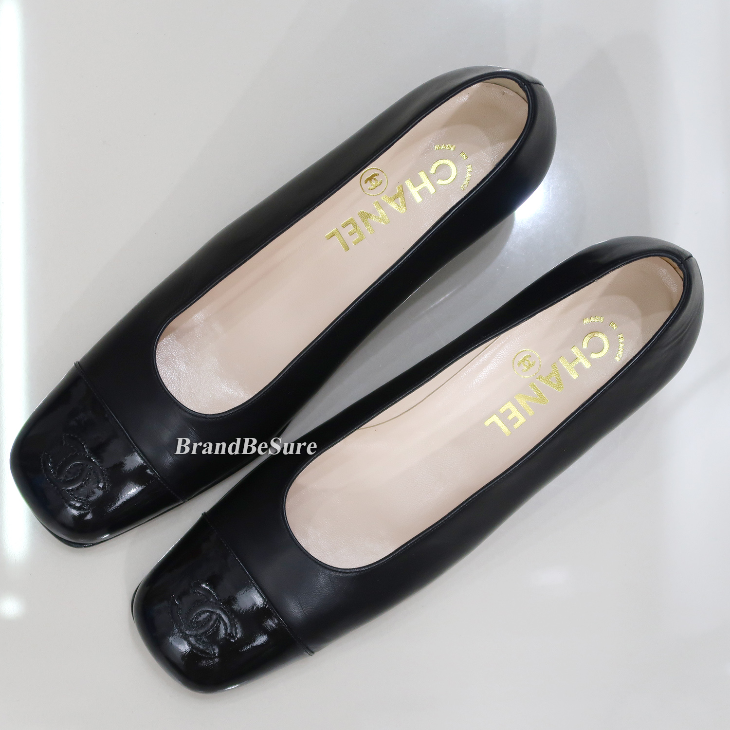 Chanel Black Calf Leather Patent Cap Toe Pumps Size 38.5