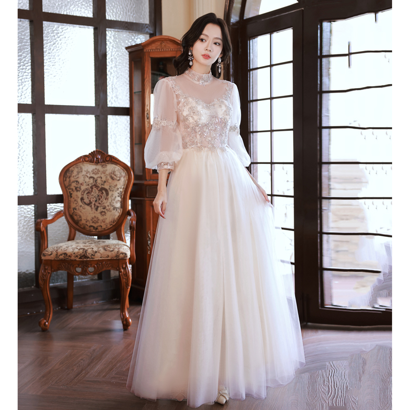 ชุดราตรี ชุดราตรีสวยหรู แบบ ทันสมัย Evening dress