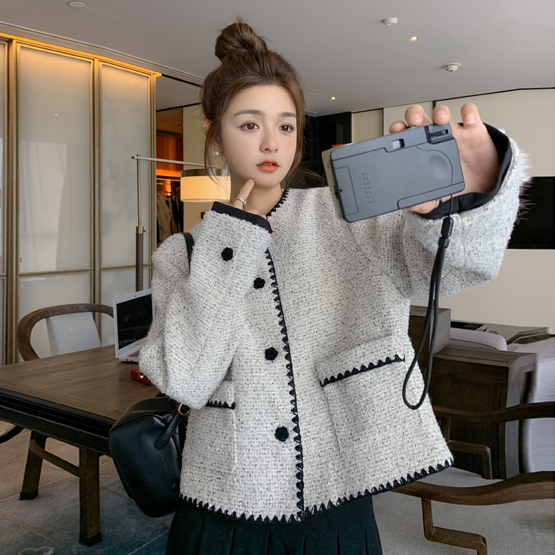 เสื้อโค้ท เสื้อโค้ทกันหนาว เสื้อโค้ทใส่เที่ยวต่างประเทศ ยี่ห้อ: Qianziqian