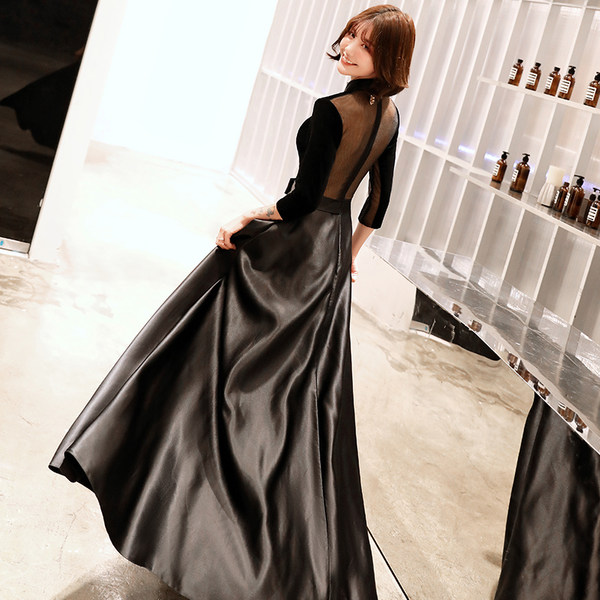 ชุดราตรี ชุดราตรีสวยหรู แบบ ทันสมัย Evening dress