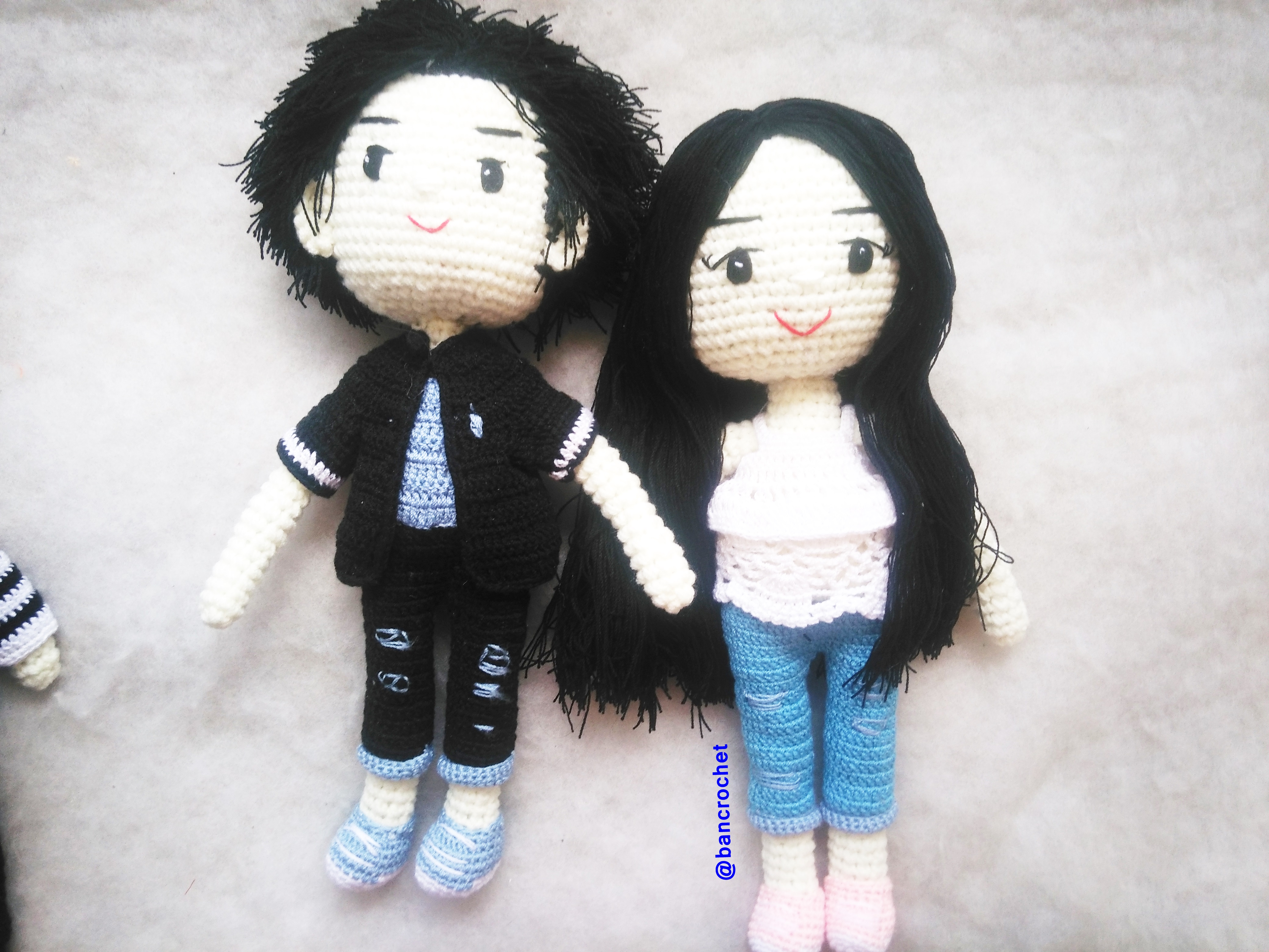 Bancrochet ตุ๊กตาคู่รักถักโครเชต์ Crochet couple doll หลากสี 11 นิ้ว