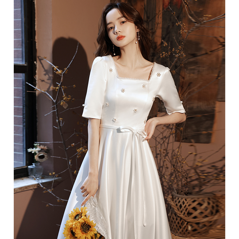 ชุดราตรี ชุดราตรีสวยหรู แบบ ทันสมัย Evening dress