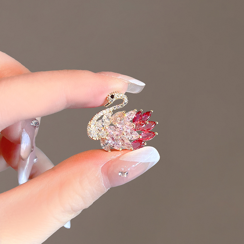 เข็มกลัด เข็มกลัดสวยๆ เข็มกลัดติดเสื้อ Brooch