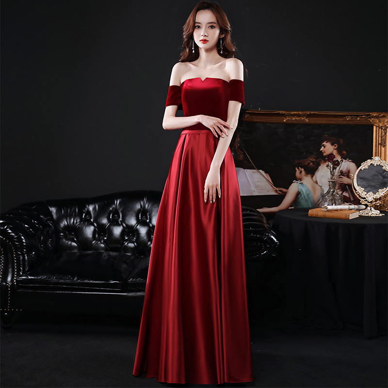 ชุดราตรี ชุดราตรีสวยหรู แบบ ทันสมัย Evening dress