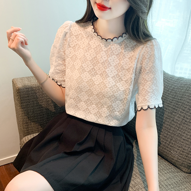 เสื้อผ้าวัยรุ่นเกาหลี เสื้อยืดวัยรุ่นผู้หญิง มีขนาด S M L XL