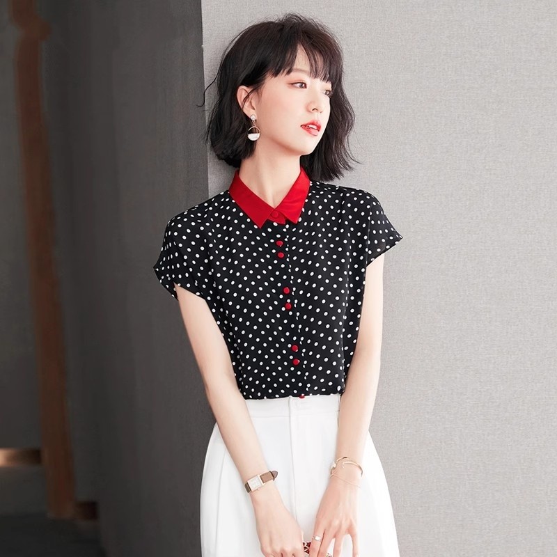 เสื้อเชิ้ตผู้หญิงใส่ทํางาน 390 บาทต่อชิ้น ฟรีค่าจัดส่ง