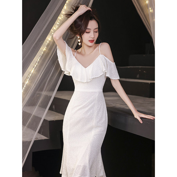 ชุดราตรี ชุดราตรีสวยหรู แบบ ทันสมัย Evening dress