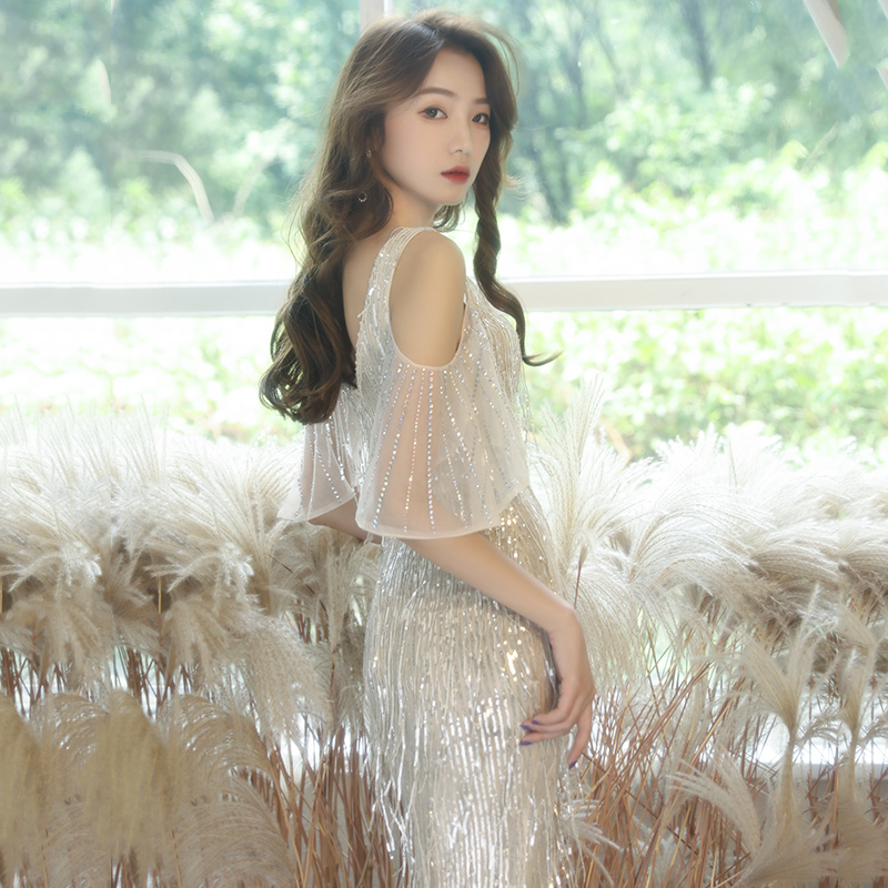 ชุดราตรี ชุดราตรีสวยหรู แบบ ทันสมัย Evening dress