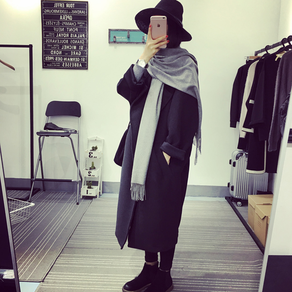 เสื้อโค้ทกันหนาว สไตล์เกาหลี ตัวโคล่ง สีดำ ผ้าสำลีเนื้อไม่หนามาก บุซับในกันลม ใครชอบแนวๆ แนะนำตัวนี้เลยจ้า same pic