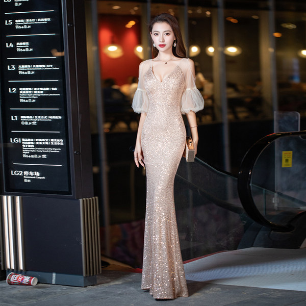 ชุดราตรี ชุดราตรีสวยหรู แบบ ทันสมัย Evening dress