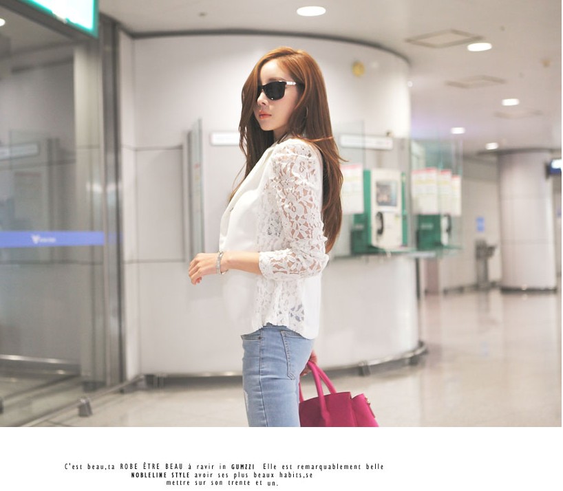 เสื้อสูท แต่งลูกไม้ พร้อมส่ง สีขาว ผ้าไม่หนา ใส่คลุมสบาย white