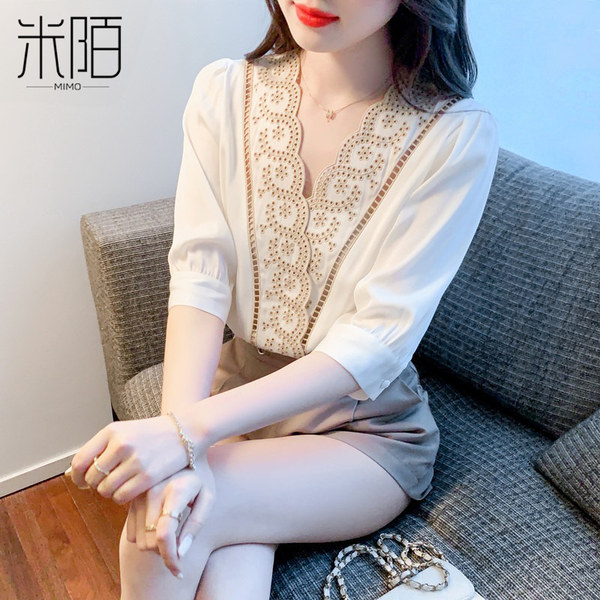 เสื้อลูกไม้ แขนสั้น