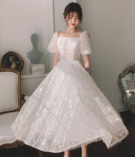 ชุดราตรี ชุดราตรีสวยหรู แบบ ทันสมัย Evening dress