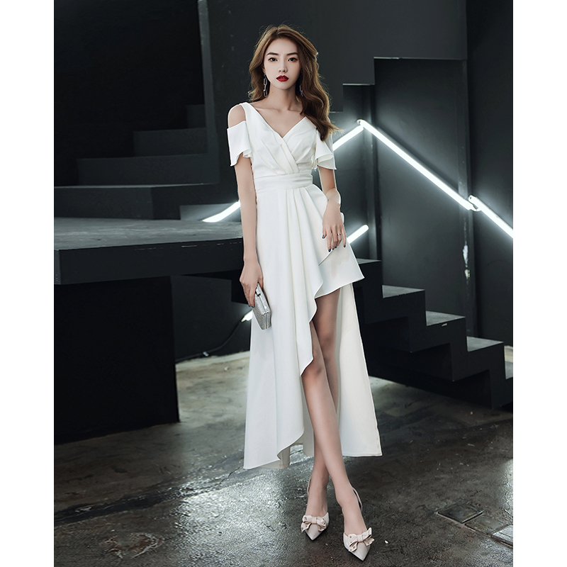 ชุดราตรี ชุดราตรีสวยหรู แบบ ทันสมัย Evening dress