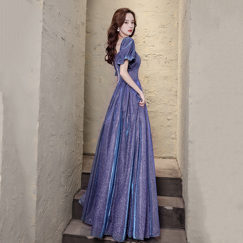 ชุดราตรี ชุดราตรีสวยหรู แบบ ทันสมัย Evening dress