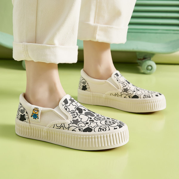 รองเท้าผ้าใบ รองเท้าลำลอง รองเท้าผ้าใบลำลอง รองเท้าแฟชั่นแบบสวม Slipper Shop
