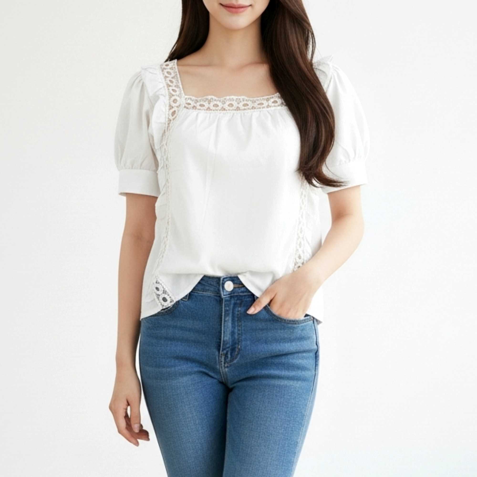 Blouse3903 เสื้อแฟชั่นน่ารักทรงคอเหลี่ยมแต่งระบายลูกไม้ แขนตุ๊กตา ผ้าคอตตอนเนื้อดีหนาสวย แมทช์กับอะไรก็สวย มี 2 สี ขาว, เหลืองมัสตาร์ด
