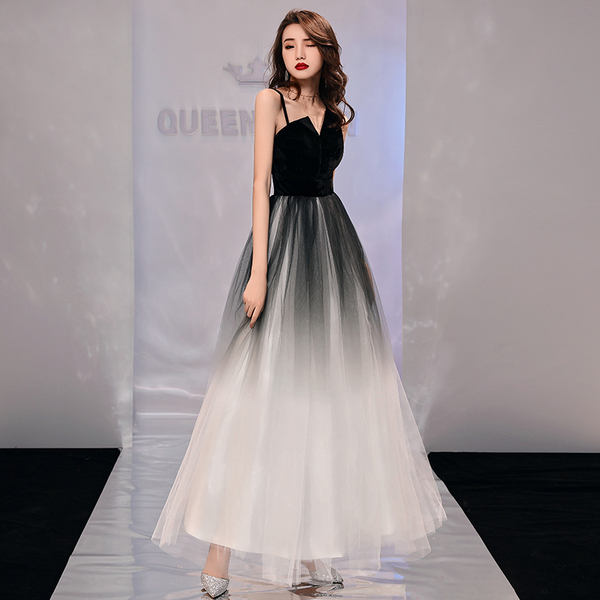 ชุดราตรี ชุดออกงาน ดีไซน์หรู แบรนด์ Angel