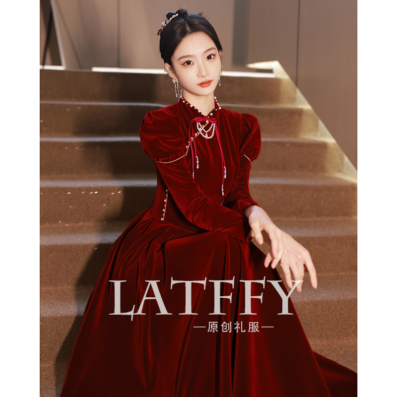 ชุดราตรี ชุดราตรีสวยหรู แบบ ทันสมัย Evening dress
