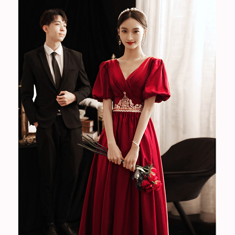 ชุดราตรี ชุดราตรีสวยหรู แบบ ทันสมัย Evening dress