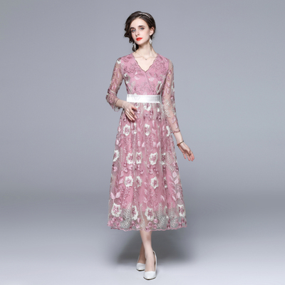 เดรสยาว ชุดเดรสสวยๆ ชุดเดรสแขนยาว แฟชั่นเดรสยาว