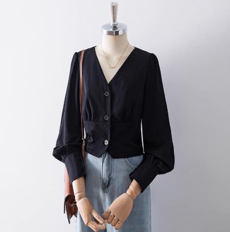 เสื้อสีดำสุภาพ เรียบหรู ดูดี เหมาะกับทุกโอกาส | เสื้อผู้หญิงสุภาพ