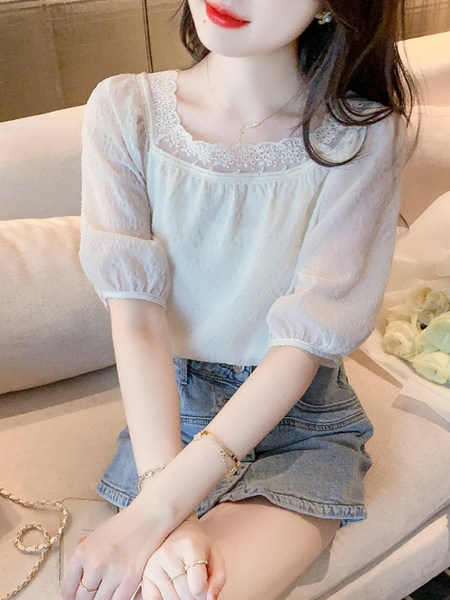 เสื้อลูกไม้ แขนสั้น