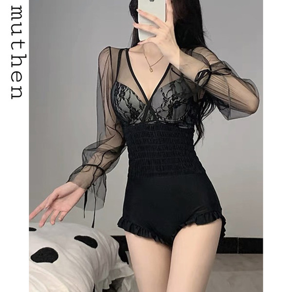 ชุดว่ายน้ำผู้หญิง ชุดว่ายน้ำน่ารัก Bikini ชุดไปทะเล