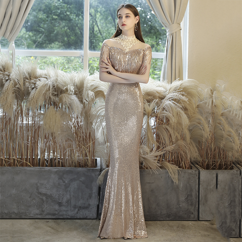 ชุดราตรี ชุดราตรีสวยหรู แบบ ทันสมัย Evening dress