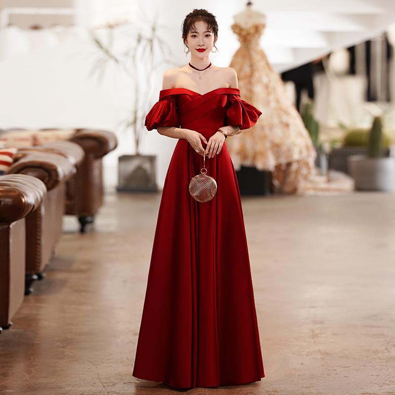 ชุดราตรี ชุดราตรีสวยหรู แบบ ทันสมัย Evening dress