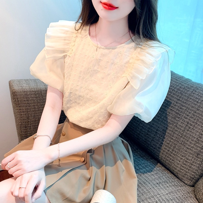 เสื้อเชิ้ตผู้หญิงแขนยาว เสื้อเชิ้ตผู้หญิงใส่ทํางาน 390 บาทต่อชิ้น ฟรีค่าจัดส่ง