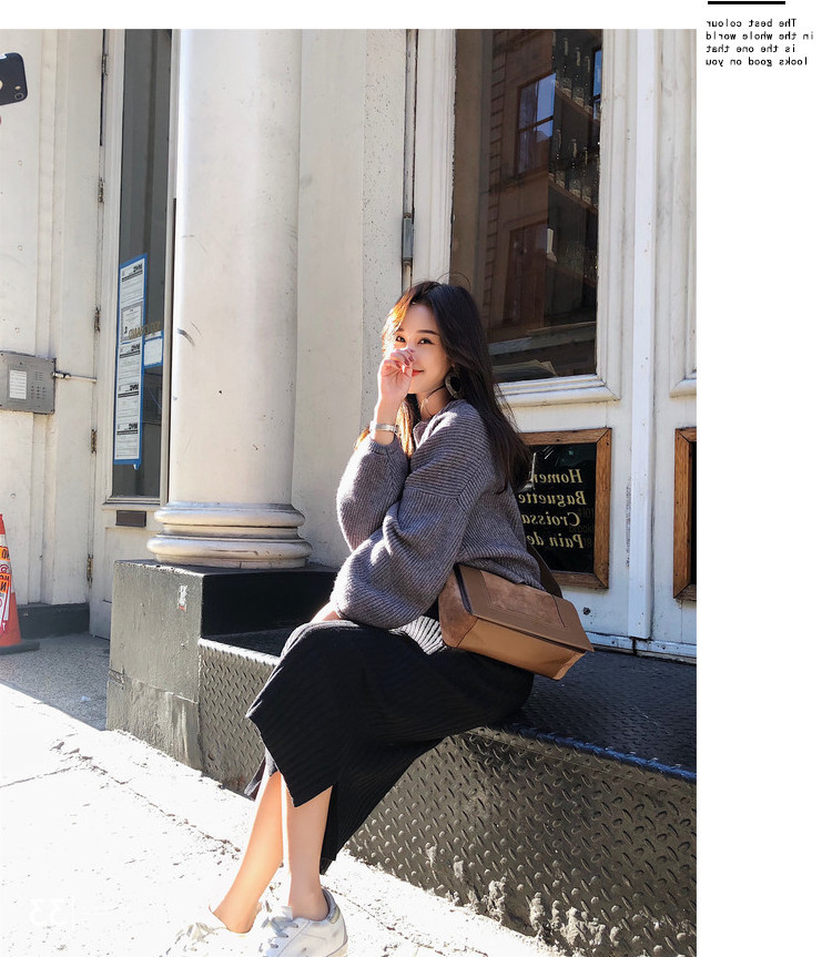 Set เสื้อไหมพรม กระโปรง งานดีเกาหลีมากกกกกก ห้ามพลาดเลยน้า (ได้ 2 ชิ้น) เทา-ดำ