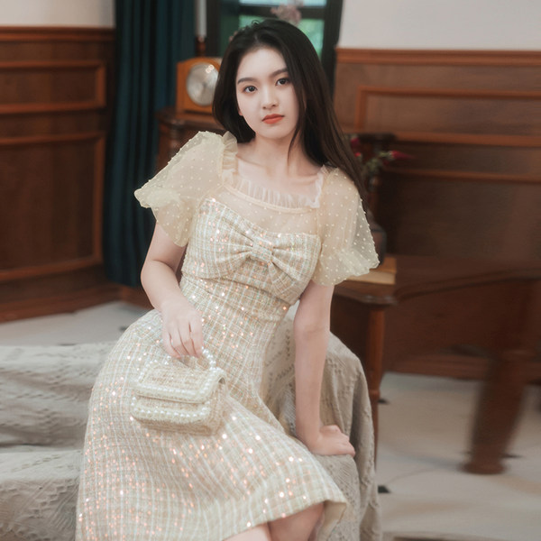ชุดราตรี ชุดราตรีสวยหรู แบบ ทันสมัย Evening dress