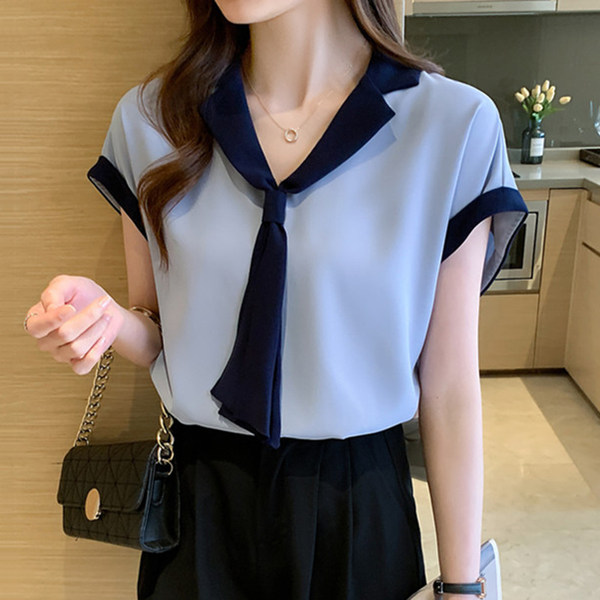 เสื้อลูกไม้ แขนสั้น