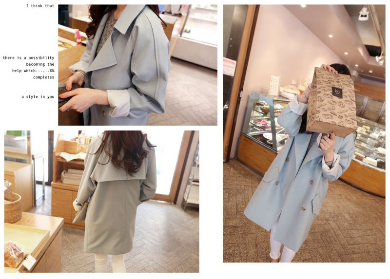 เสื้อโค้ท สีฟ้า ใส่คลุมตัวนอกกันหิมะได้ ผ้าในล่อนเนื้อดีบุซับในกันลม ดูไม่หนา แต่อุ่นพอตัวเลยจ้า งานดีคุณภาพตามแบบเลยจ้า ฟ้าเข้มกว่าในรูปนิดหน่อย ดูในภาพสินค้าจรองได้ค่ะ