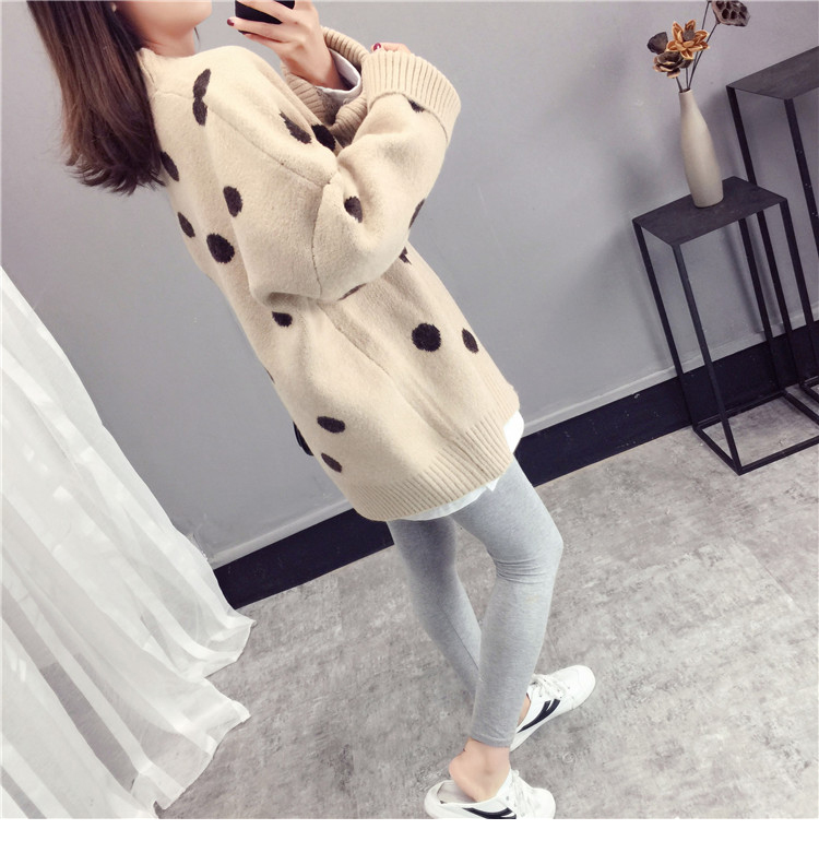 เสื้อกันหนาวไหมพรมถัก ทรงสวย แบบน่ารัก ทอลายจุด พร้อมส่ง สีครีม ลายน้ำตาล