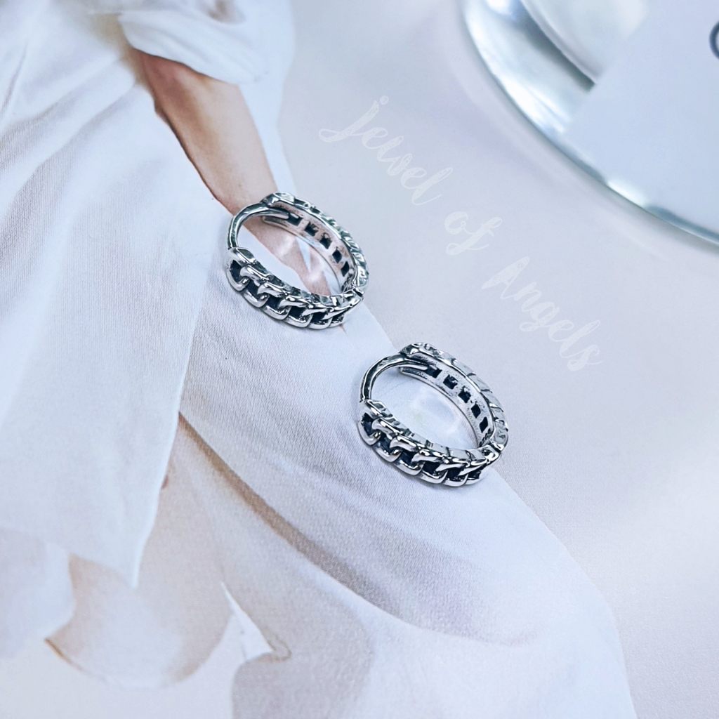 ต่างหูเงินแท้ S925 รุ่น Blithe ต่างหูห่วงเชือกวินเทจสีเงินรมดำ สูง11mm เงินแท้ทั้งชิ้น Silver925 ต่างหูผู้ชาย