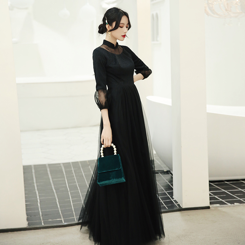 ชุดราตรี ชุดราตรีสวยหรู แบบ ทันสมัย Evening dress
