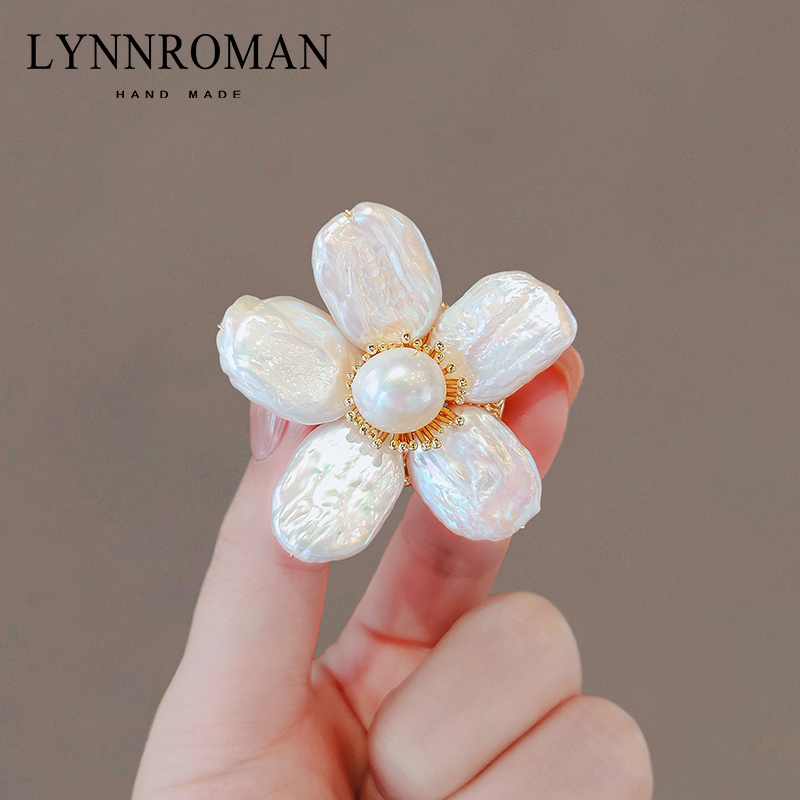 เข็มกลัด เข็มกลัดสวยๆ เข็มกลัดติดเสื้อ Brooch
