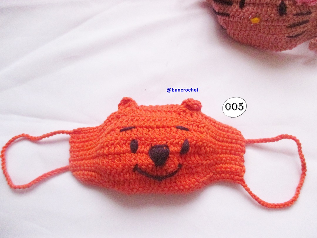 Bancrochet ผ้าปิดจมูกถักโครเชต์ ลายหมี Crochet mask fashion หลากสี 4 นิ้ว