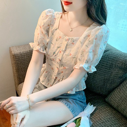 เสื้อลูกไม้ แขนสั้น